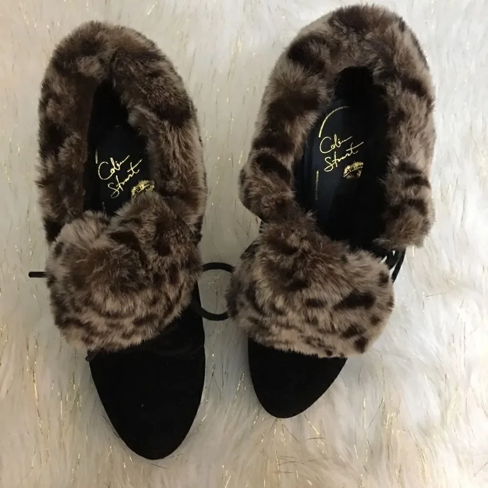 NEW! Colin Stuart Platform Booties‎